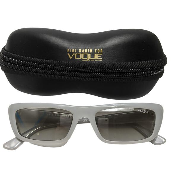 Vogue Gigi Hadid Italy Italian sunglasses gray rectangle square case y2k retro